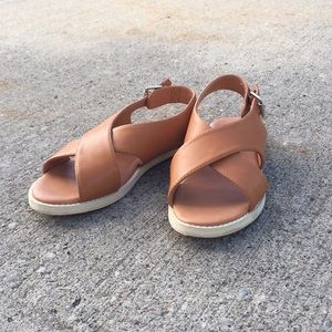 MATT & NAT tan villeray’s perfect for summer days.